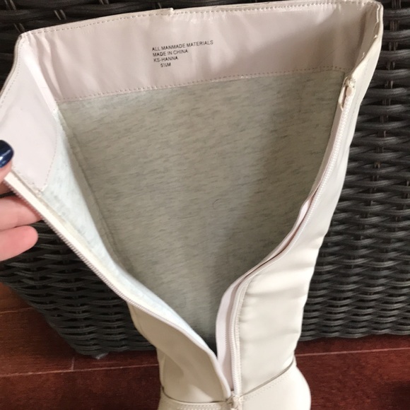 Karen Scott off white tall dress boots with buckle detail size 5.5 - Picture 6 of 8